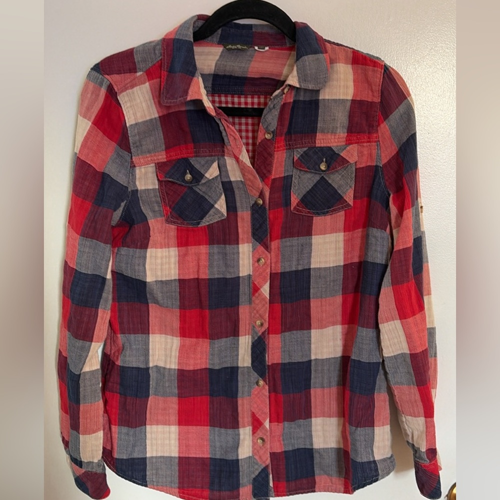 Women’s Eddie Bauer super soft gauze plaid shirt size medium